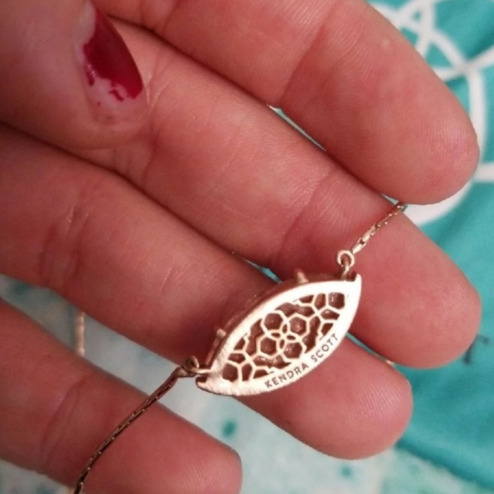 Kendra Scott Gold Dust Necklace - Picture 4 of 4